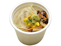 セブン-イレブン ツルもち餃子の野菜中華スープ