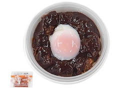 セブン-イレブン 半熟玉子で食べる牛どて飯 商品写真