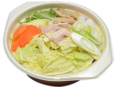 セブン-イレブン だしが染み込む豚肉と野菜の鍋うどん