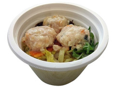 セブン-イレブン 鶏つくねの生姜スープこんにゃく麺入り 商品写真