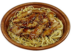 セブン-イレブン 鶏スパ 唐揚げ甘醤油パスタ