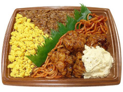 セブン-イレブン チキン南蛮＆鶏そぼろ弁当 商品写真