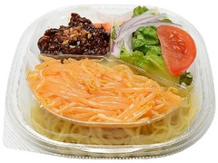 ピリ辛スープの冷し肉味噌担々麺