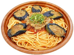 セブン-イレブン ナスと挽肉の辛味スパゲティ