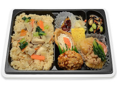 セブン-イレブン 温めなくても美味しい！鶏五目ごはん弁当