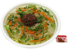 セブン-イレブン 1／2日分の野菜！信州味噌ラーメン 商品写真