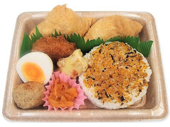 セブン-イレブン おむすび＆いなり寿司セット 商品写真
