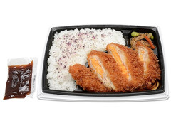 セブン-イレブン とろ～りチーズのミルフィーユかつ弁当 商品写真