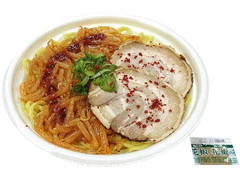 セブン-イレブン シビレと辛さに挑戦！鬼辛みそラーメン