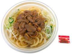 セブン-イレブン ピリ辛にんにく仕立て味噌もつ煮うどん