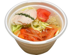 セブン-イレブン 1／2日分の野菜！蒸し鶏とトマトのスープ 商品写真