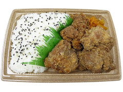 セブン-イレブン 大盛りごはん！唐揚弁当 商品写真