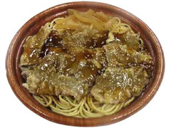 セブン-イレブン 牛肉の和風パスタ 甘辛醤油仕立て 商品写真