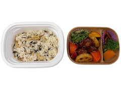 セブン-イレブン ひじきご飯と鶏の黒酢あん弁当 商品写真