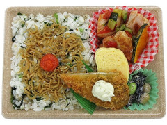 セブン-イレブン もち麦もっちり！広島菜ちりめん御飯弁当 商品写真