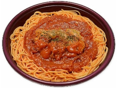 大盛り！ピリ辛トマトパスタ