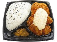 セブン-イレブン ど～んと！チキン南蛮弁当 商品写真