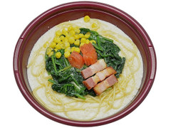 セブン-イレブン ほうれん草のクリームスープパスタ 商品写真