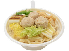 セブン-イレブン 鶏の旨み広がる！水炊き風うどん 商品写真