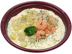 3種魚介のクラムチャウダーパスタ