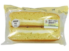 セブン-イレブン 濃厚クリームが決め手！飛騨高原牛乳パン 商品写真