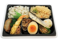 セブン-イレブン 竹の子と梅しらすの二色御飯幕の内弁当 商品写真