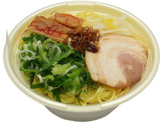 セブン-イレブン はまぐり出汁の旨み塩ラーメン 商品写真