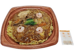 セブン-イレブン 香ばし麺の五目あんかけ焼そば