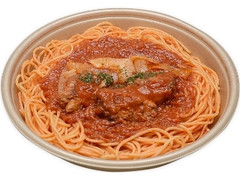 大盛り！ピリ辛トマトパスタ