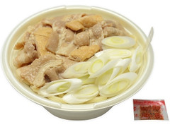 セブン-イレブン 肉大盛 豚肉うどん 商品写真