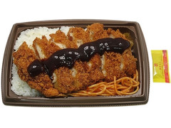 セブン-イレブン ど～んと！チキンかつ弁当 商品写真