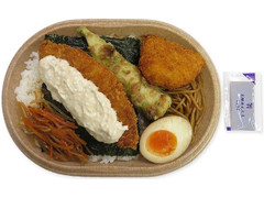 セブン-イレブン まんぷく海苔弁当 タルタル倍盛 商品写真