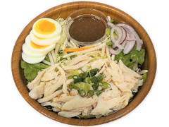 セブン-イレブン 九州産蒸し鶏のシャキシャキ野菜サラダ 商品写真