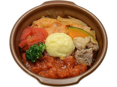 1日分の野菜 トマトのとろ～りチーズ鍋