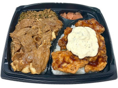 セブン-イレブン Wメイン弁当！チキン南蛮×豚生姜焼き 商品写真