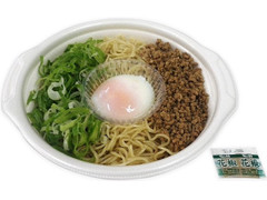 セブン-イレブン うま辛！汁なし担担麺 商品写真