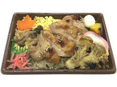 セブン-イレブン ぎっしりおかずをのせた炊込みご飯