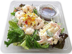 セブン-イレブン ぷりぷり海老マヨと生野菜のサラダ 商品写真