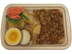 炙りチャーシューと肉そぼろ御飯