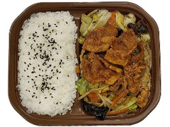 大盛ごはん 香ばし肉野菜炒め弁当