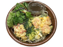 セブン-イレブン 海老とブロッコリーの生野菜サラダボウル 商品写真