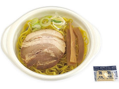 セブン-イレブン ミニあっさり醤油ラーメン 煮干しだし 商品写真