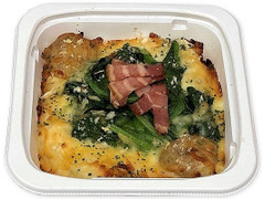 セブン-イレブン 旬のほうれん草とポテトのチーズ焼き 商品写真