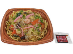 セブン-イレブン 太麺皿うどん ソース付 商品写真