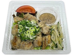 セブン-イレブン ねぎ塩チキンのサラダ