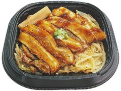 にんにく醤油ダレの豚バラチャーシュー丼