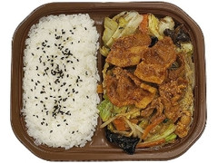 セブン-イレブン 大盛ごはん 香ばし肉野菜炒め弁当