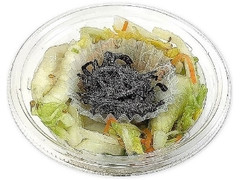 塩昆布で食べる 白菜と大根のおつまみサラダ