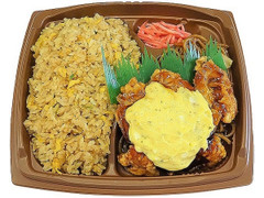 セブン-イレブン 炒飯＆チキン南蛮の焼きそば弁当 商品写真