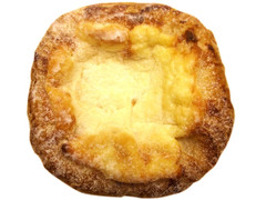 セブン-イレブン チーズクリームデニッシュりんご入り 商品写真
